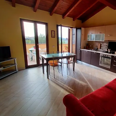 Borgo Antico Апартаменты Сан-Феличе-дель-Бенако