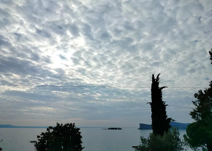 Lägenhet Borgo Antico San Felice del Benaco